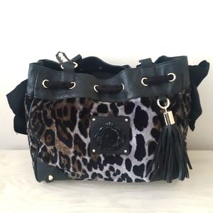 Leopard print velor Juicy Couture shoulder bag.